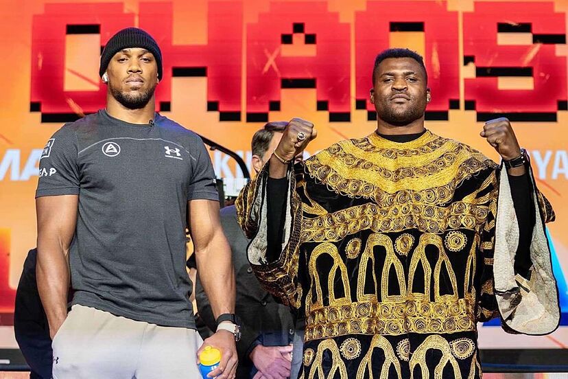 image of Anthony Joshua and Francis Ngannou standing together